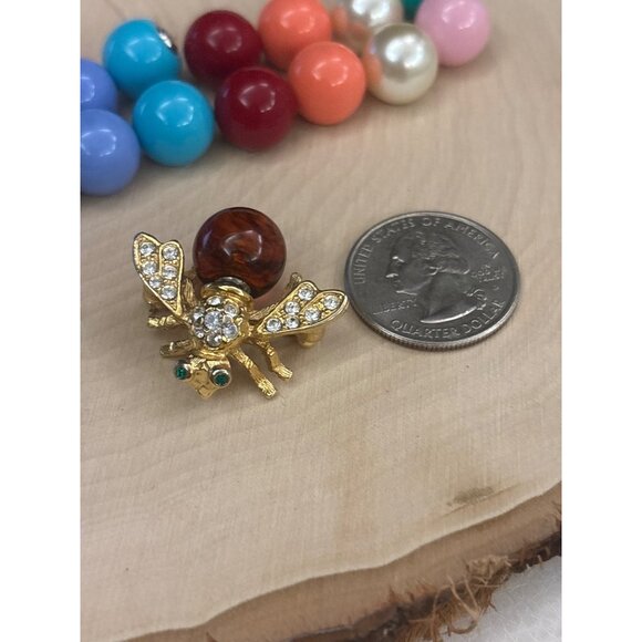Joan Rivers XV Interchangeable Rhinestone Bee Brooch 19 Beads – One Pink Variant - Picture 8 of 9